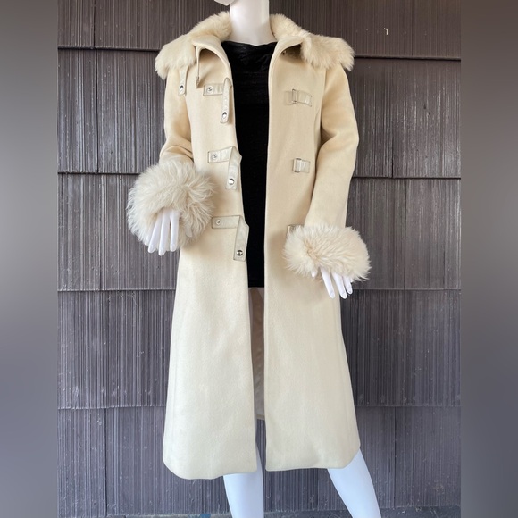 🔥Mackage Wool Cashmere Blend Cream Coat Fur Trim Luxe Winter Overcoat Size M - Picture 6 of 16